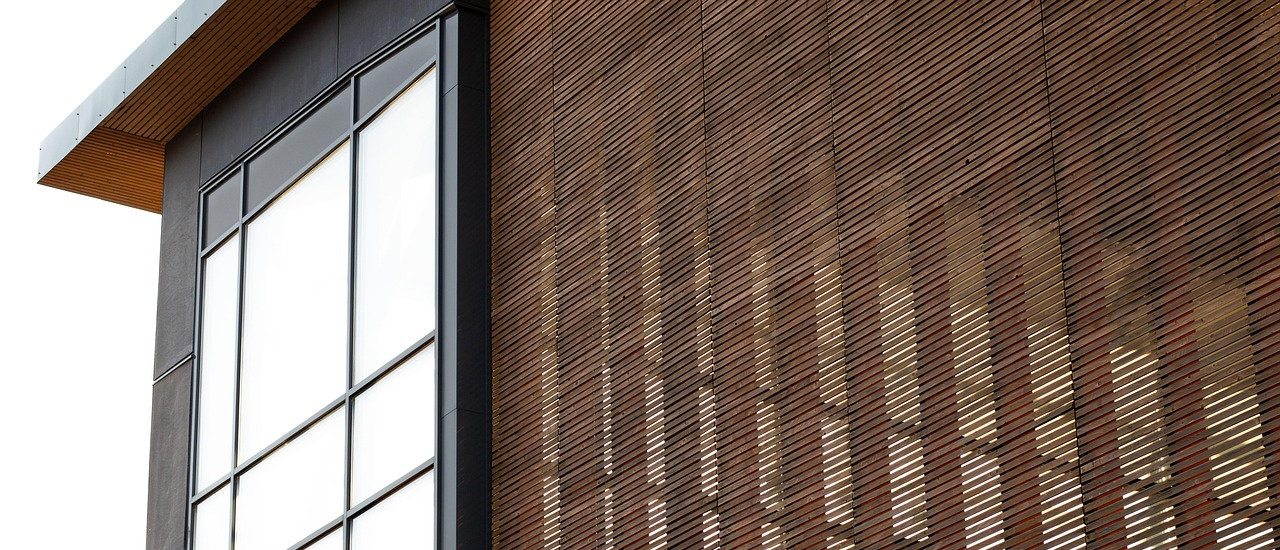 kuva rakennuksen julkisivusta